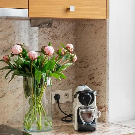 Golden Market Square - 3rooms, 90m2 Of Comfort & Quiet - As R502 Апартаменты *