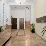 Golden Market Square - 3rooms, 90m2 Of Comfort & Quiet - As R502 Apartment *