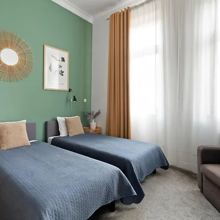Apartment Golden Market Square - 3rooms, 90m2 Of Comfort & Quiet - As R502 *