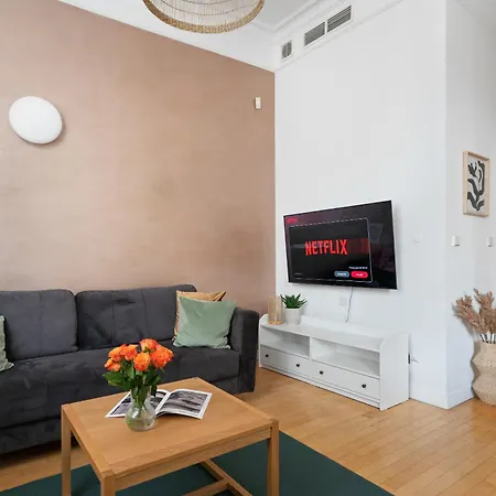 Golden Market Square - 3rooms, 90m2 Of Comfort & Quiet - As R502 *