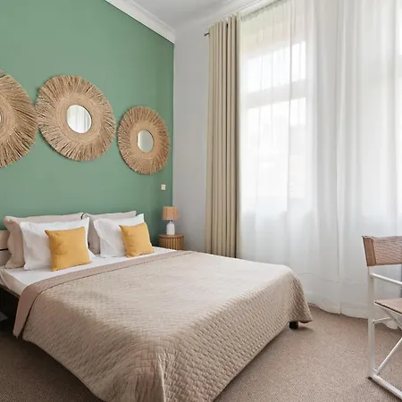 Appartement Golden Market Square - 3rooms, 90m2 Of Comfort & Quiet - As R502 *