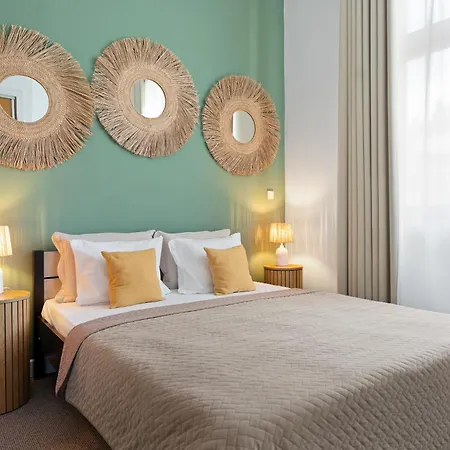 Golden Market Square - 3rooms, 90m2 Of Comfort & Quiet - As R502 Apartment