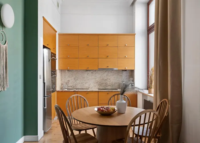 Golden Market Square - 3rooms, 90m2 Of Comfort & Quiet - As R502