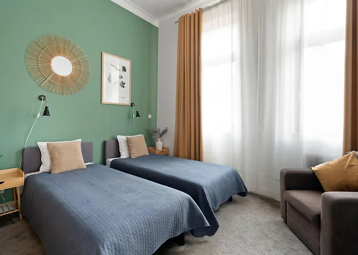 Apartmán Golden Market Square - 3rooms, 90m2 Of Comfort & Quiet - As R502 *